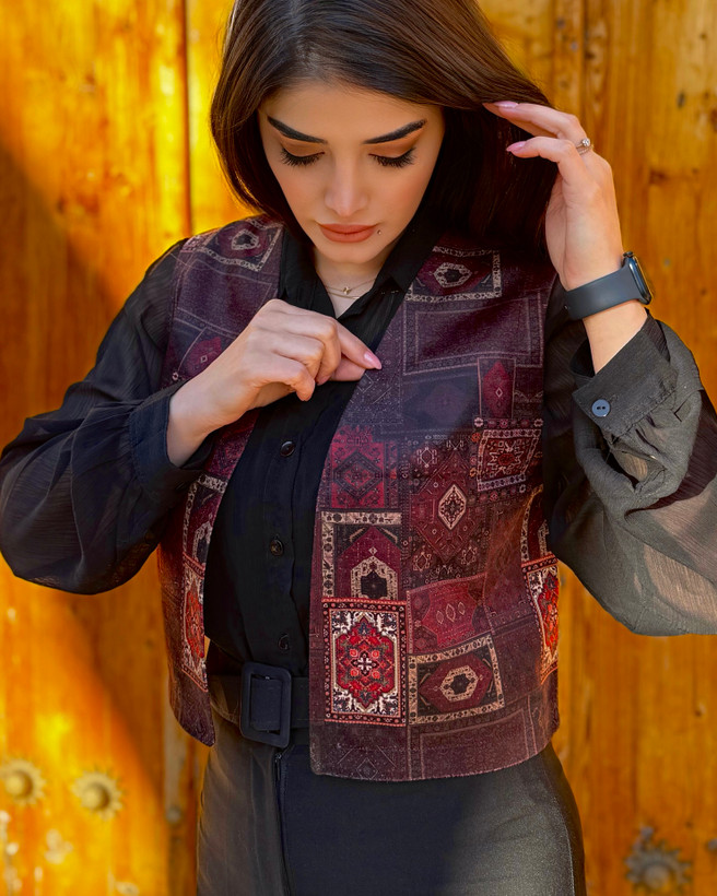 جلیقه زنانه طرح سوزندوزی کاشان